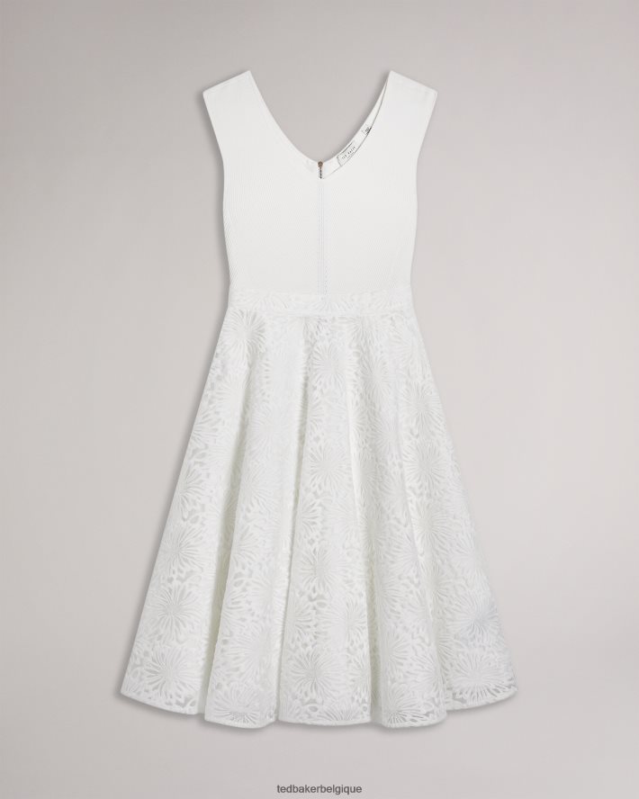 être Ted Baker femmes Annikaa - Robe mi-longue à corsage en maille fleurie blanc FR8J42192 vêtements