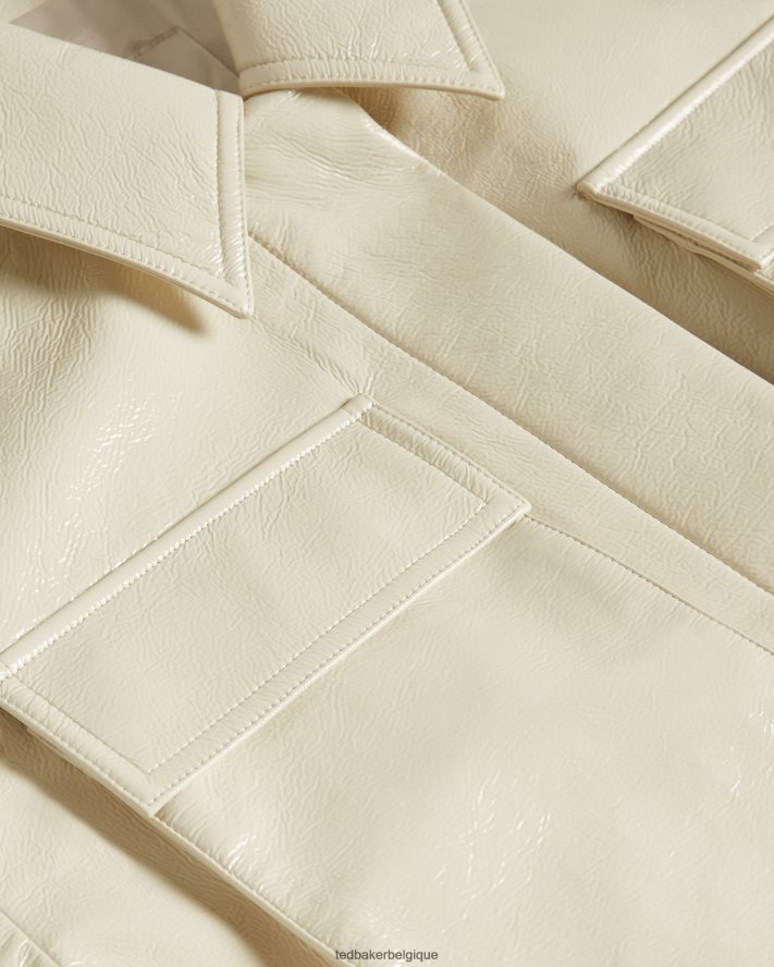 être Ted Baker femmes Foziey - Veste militaire en vinyle texturé Ivoire FR8J42569 vêtements