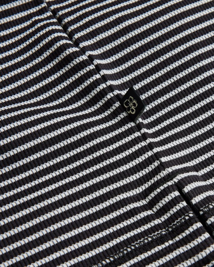 être Ted Baker Hommes garnerr polo rayé avec col grand-père noir FR8J421534 vêtements