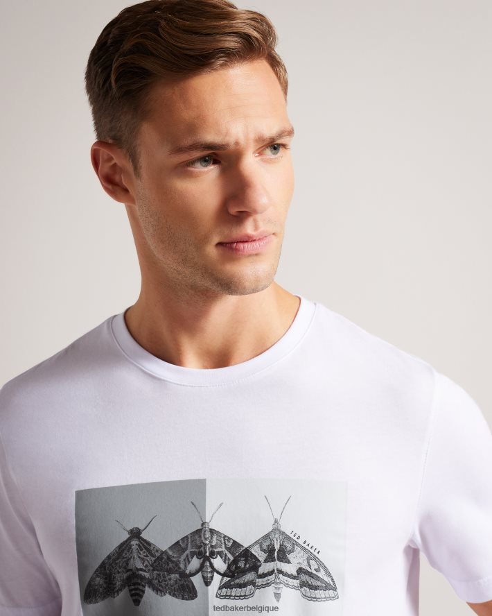 être Ted Baker Hommes rewild - t-shirt coupe classique à manches courtes et imprimé papillon blanc FR8J421264 vêtements